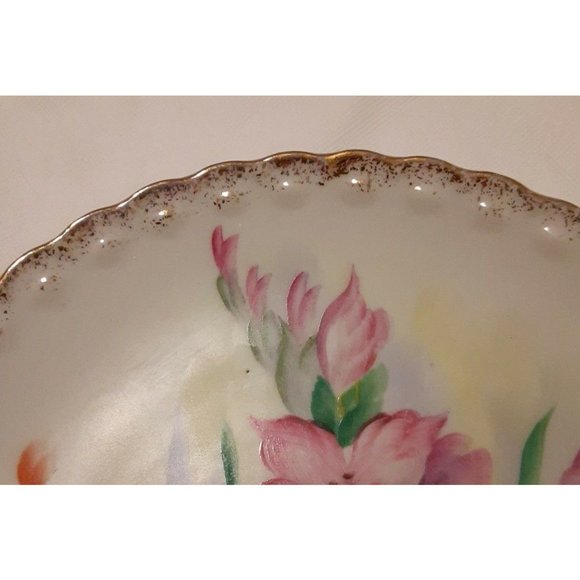 K Yamauchi, Signed Hand Painted Floral Plate with Gold Trim - Picture 4 of 4